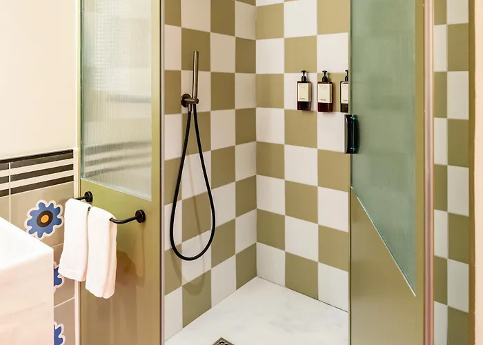 Artcore 4* 波尔图